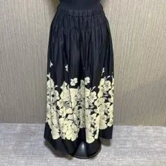 2025年最新】4298SHIZUKA KOMURO フレアスカートの人気アイテム