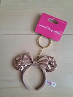 東京ディズニーリゾート ミニーマウス耳型キーホルダー　未使用