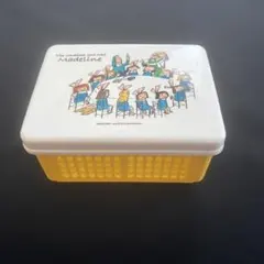 マドレーヌちゃん　　タッパー Amazon.co.jp: マドレーヌちゃん 弁当箱 ランチボックス