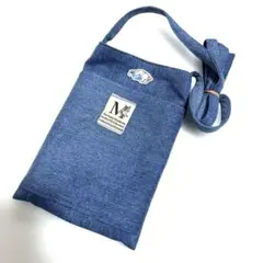 Item thumbnail for item 082fae76-f37d-4c5d-bb53-13b80efdbb91