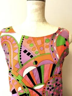 ヴィンテージ　70年代　カラフル幾何学　ワンピース　レトロ　古着