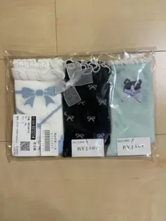 新品　エニィファム　【3足セット】ソックス （ネコ×リボン　靴下