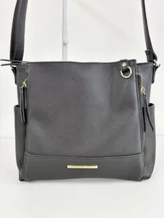 marie claire ブラック　ショルダーバッグ