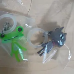 どこでもいっしょ　めじるしアクセサリー2点セット