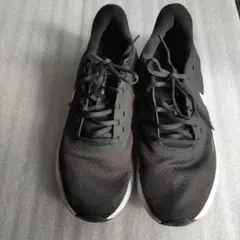 程度良好品 ナイキREVOLUTIONのスニーカー