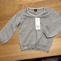 新品！女の子　グレー　薄手セーター　ニット　100㎝