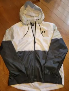 【未使用】Under Armour ナイロンジャケットアンダーアーマー