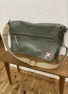 ヴィテージLUGGAGE LABEL山口タグミニタリーメッシュプルオーバーベスト 最初のヴィテージLUGGAGE LABEL山口タグミニタリーメッシュプル