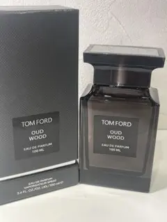 【新品未使用】TOM FORD OUD WOOD オードパルファム 100mlのサムネイル