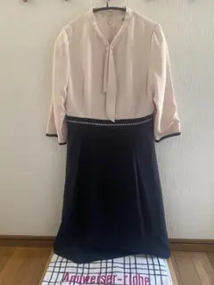 新品未使用　Apuweiser-riche バイカラーボウタイワンピース