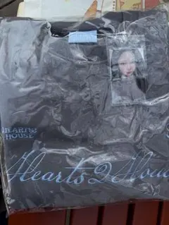 hearts2hearts ペンミ　ソウルコン　スウェット　ian トレカ付き hearts2hearts house ペンミ スウェット イアン 未開封 - メルカリ