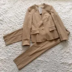 ザ・スーツカンパニー ノーカラー　スーツ パンツ ブラウンベージュ M