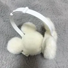 TDR　ディズニー ミッキー　ふわふわイヤーマフ 耳あて　ラメ入白