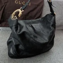 お値下げ不可 GUCCI ブラックレザー ショルダーバッグ Gロゴ
