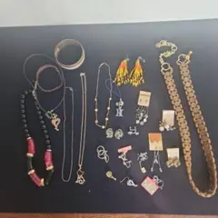 Item thumbnail for item 1ffbeaa3-0800-4cad-ab24-1f6b57b2d7ff