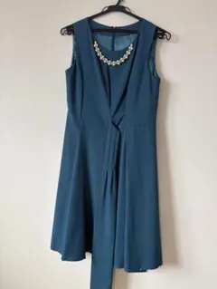 レディースワンピース　Aラインドレス パールネックレス付き