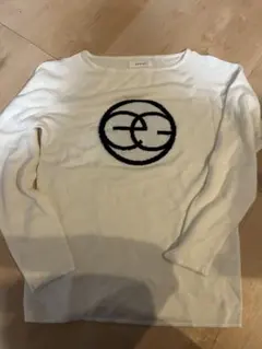 ECGIST ホワイト ロゴ刺繍 長袖ニット