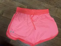Under Armour ピンク ショートパンツ S