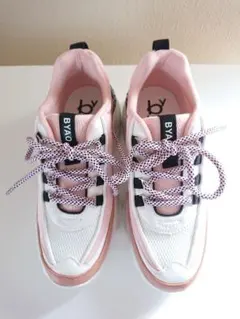 Item thumbnail for item b63c996c-c983-491e-8f0c-ef949353f9db