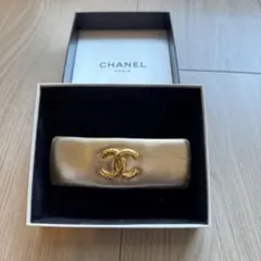 最終値下げ！CHANEL シェルブローチ　ヴィンテージ CHANEL - 値下げ！新品未使用 シャネル ブローチ カメリア