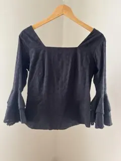 【フラメンコ衣装】フレアスリーブ ブラック トップス　黒　コットン系　サイズL