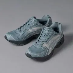 超美品　asicsアシックスGEL-KAYANO 14