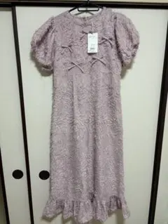 Merryjennyメリージェニー新品薄紫のフリル付きロングワンピース