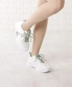 Item thumbnail for item 241af15c-1549-4786-b1c1-879ddfe64436