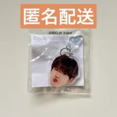 TREASURE 顔アクキー ジュンギュ 哀