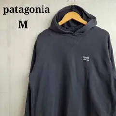 patagonia　パーカー　グレー　M　ボックスロゴ