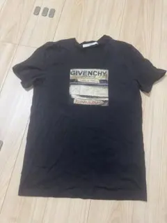 GIVENCHY Tシャツ