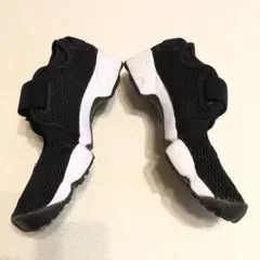 ナイキ　ウィメンズ　エアリフト　24cm