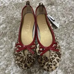 新品　COULEUR VARIEヒョウ柄 フラットバレエシューズ