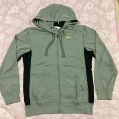 ナイキ S 長袖 フード付きパーカー DRI FIT