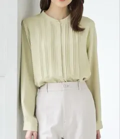 GLACIER❤︎フロントピンタックフェミニンブラウス⭐︎超美品！