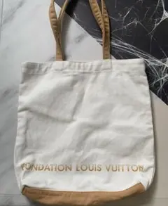 FONDATION LOUIS VUITTON◆美術館トートバッグ コットンのサムネイル