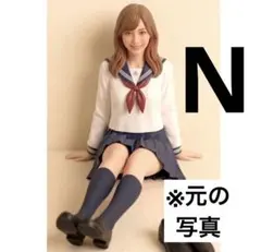 Nゲージ フィギュア 1/150 セーラー服 体育座り 鉄道模型 1/64より小