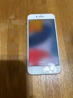 Apple iPhone 7 本体 シルバー