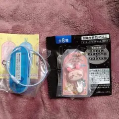 ちいかわ　ミニチュアチョコチャーム、アクリルネームタグ（古本屋）