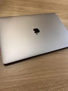 MacBookPro16インチ 2019 / i7 / 16GB / 512GB