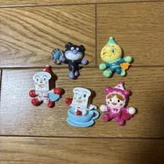 アンパンマンシリーズ　マグネット5体セット