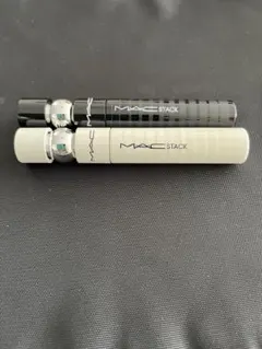 新品未使用　M・A・C スタック マスカラ&スタック レジット リフトセットのサムネイル