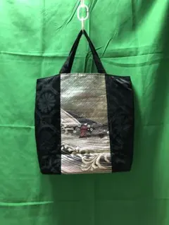 黒金波×花文様 帯リメイク トートバッグ／A4可・和柄・一点物・ハンドメイド