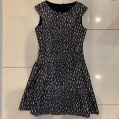 【再値下げ！】ZARA 新品未使用　黒白ジャガードワンピース