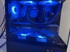 RTX5070！ Ryzen7 7700 6万円相当の周辺機器付き！破格!のサムネイル