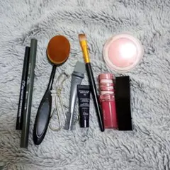 L'Oreal Rhode Westman Atelier などメイクセット - メルカリ