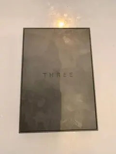 THREE アイシャドウパレット 4色