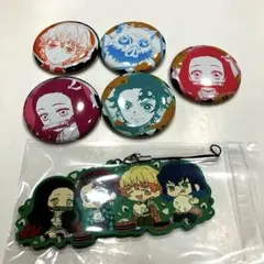 鬼滅の刃 缶バッジ5個セットとストラップ　かまぼこ隊