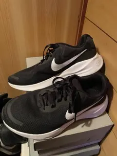 Nike レボリューション7 ランニングシューズ