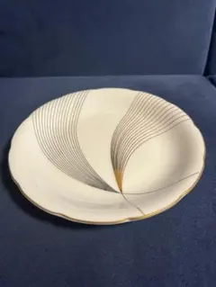 Item thumbnail for item 07f4730d-fe42-44e8-a0d9-502d3c1d3922